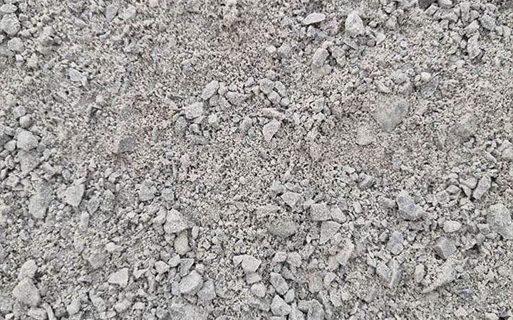 Pesek za beton – ponudba in dostava peska